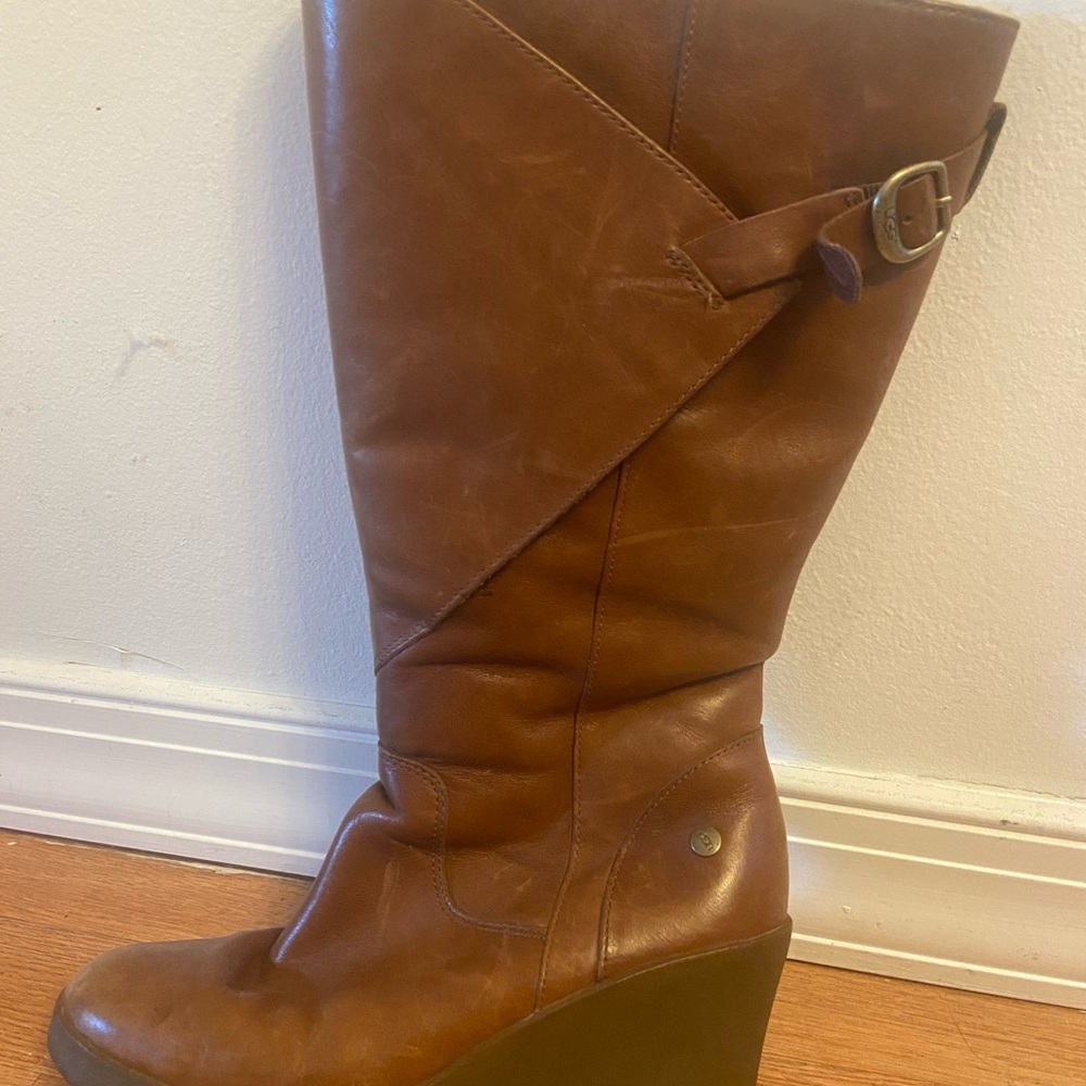 UGG Brown Wedge Shoes with Stylish Design